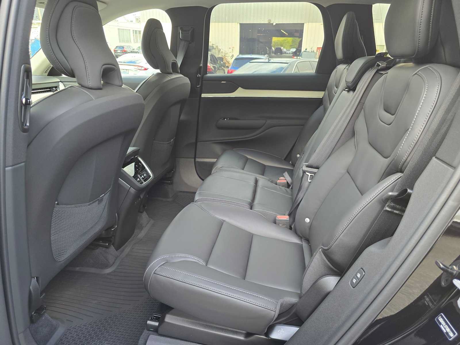 New 2026 Volvo EX90 Ultra AWD/4WD image 15