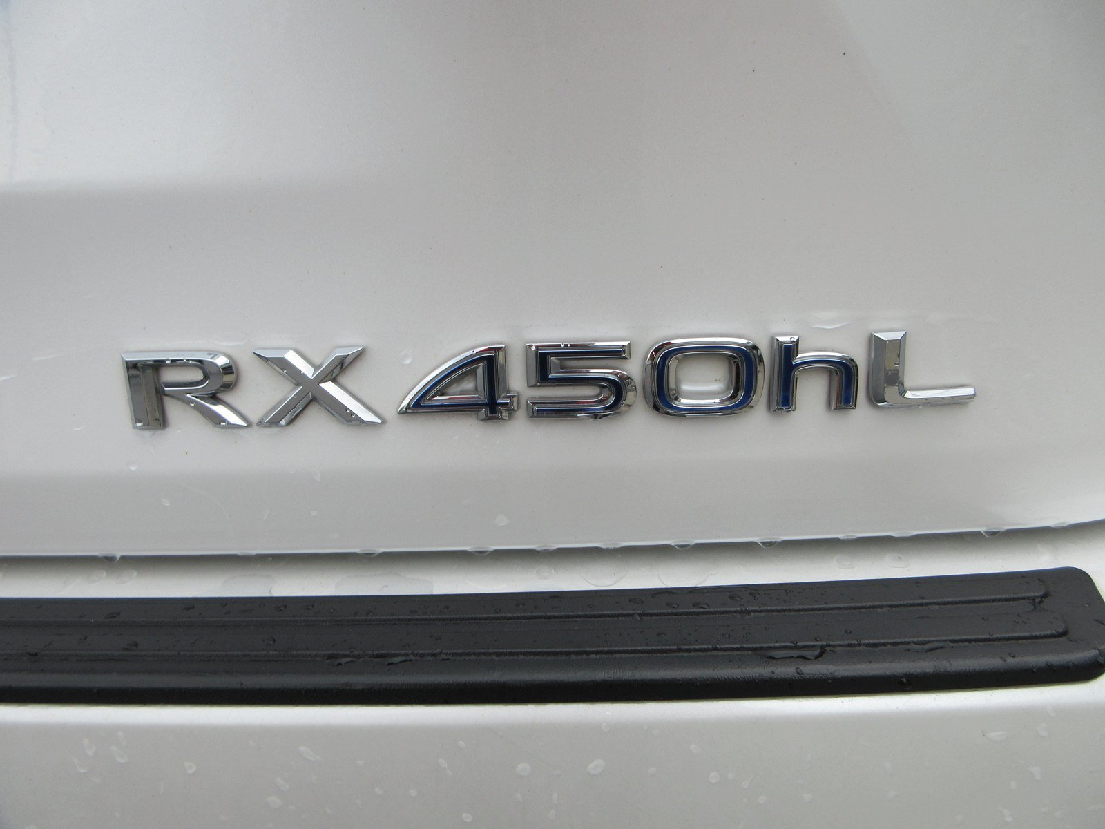 Used 2021 Lexus RX 450hL AWD w/ Premium Package image 8