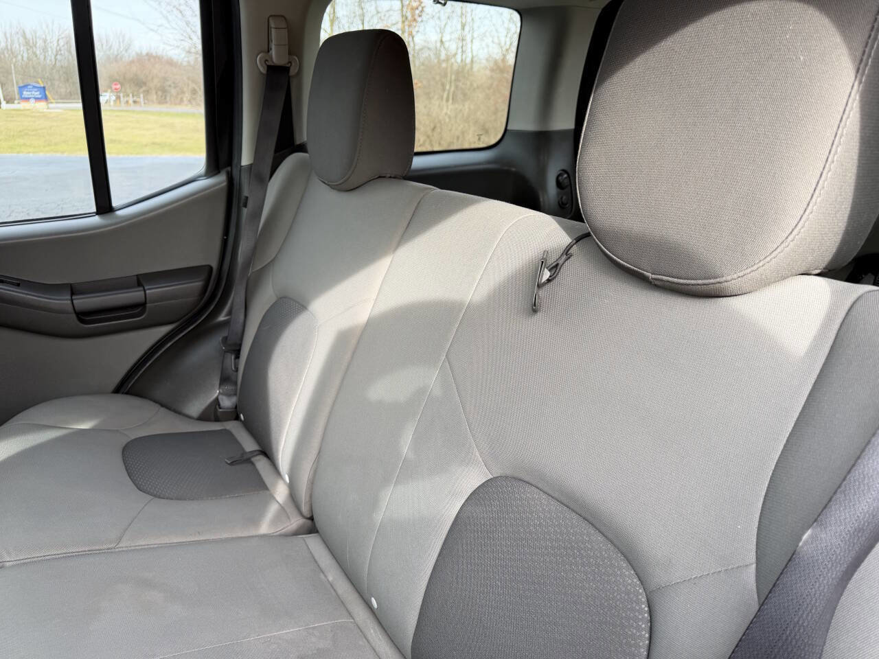 Used 2012 Nissan Xterra S w/ Value Package image 9