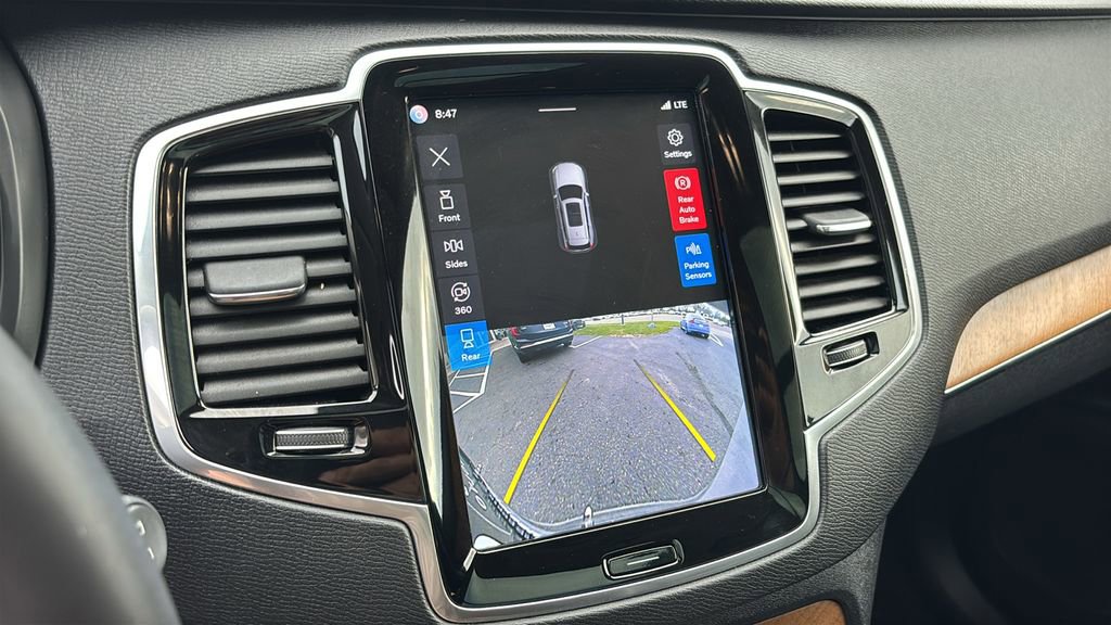 Certified 2023 Volvo XC90 B6 Plus w/ Protection Package Premier image 21