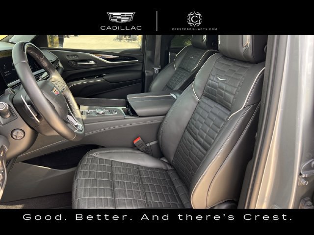Used 2023 Cadillac Escalade V w/ LPO, ONYX Package AWD/4WD image 24