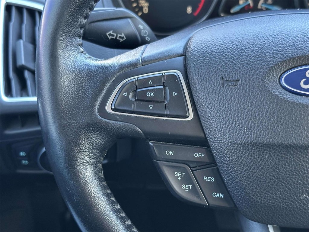 Used 2015 Ford Focus Titanium w/ Titanium Cold Weather Package image 9