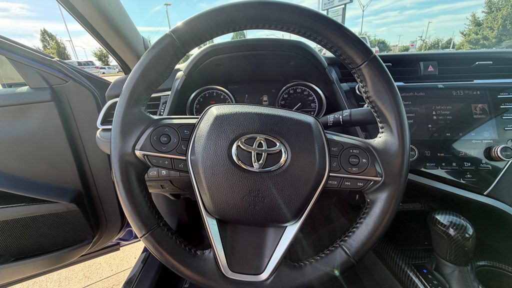 Used 2018 Toyota Camry XLE w/ Protection Package (Q2) FWD image 24