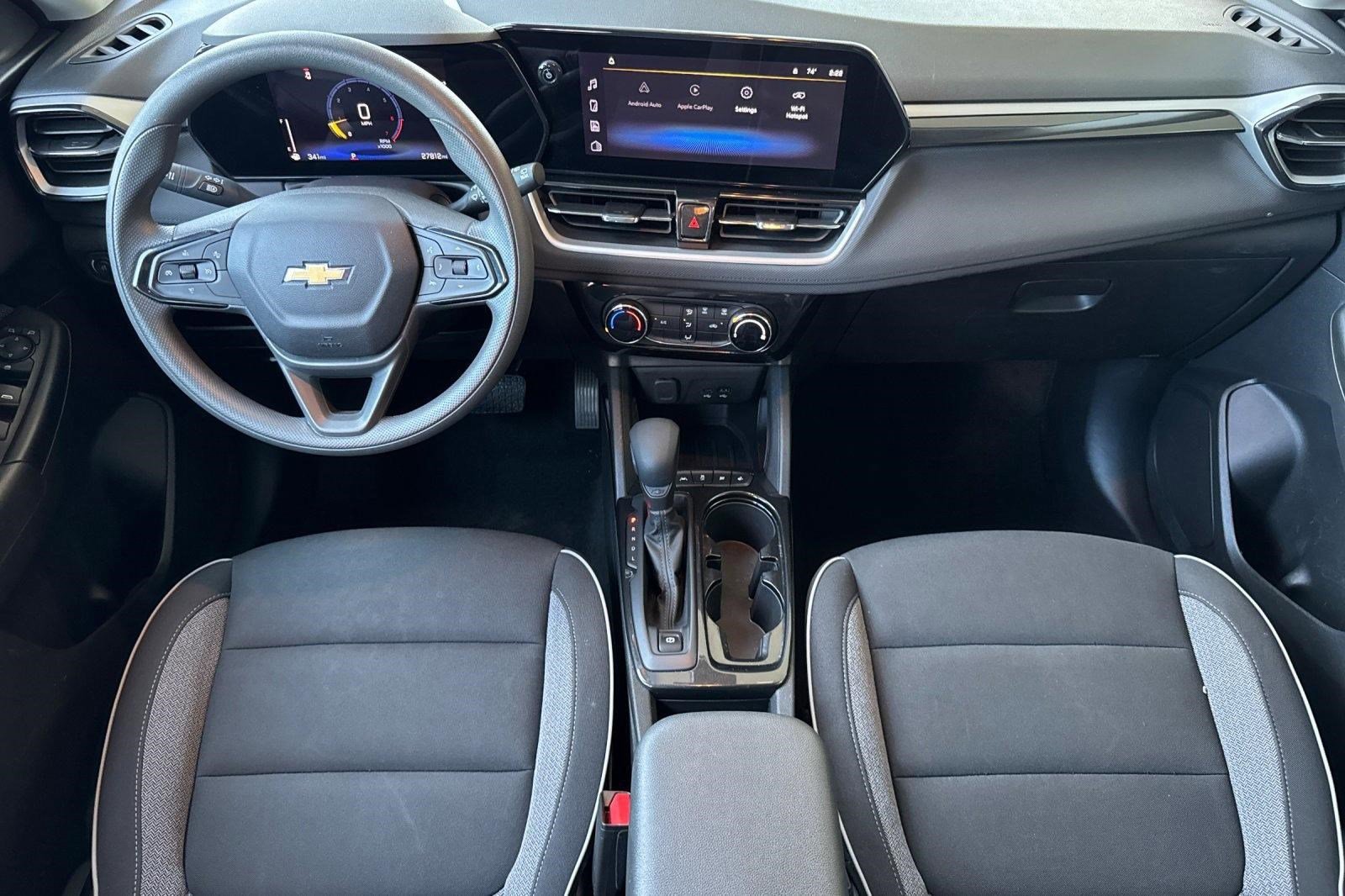 Used 2025 Chevrolet TrailBlazer LT image 15