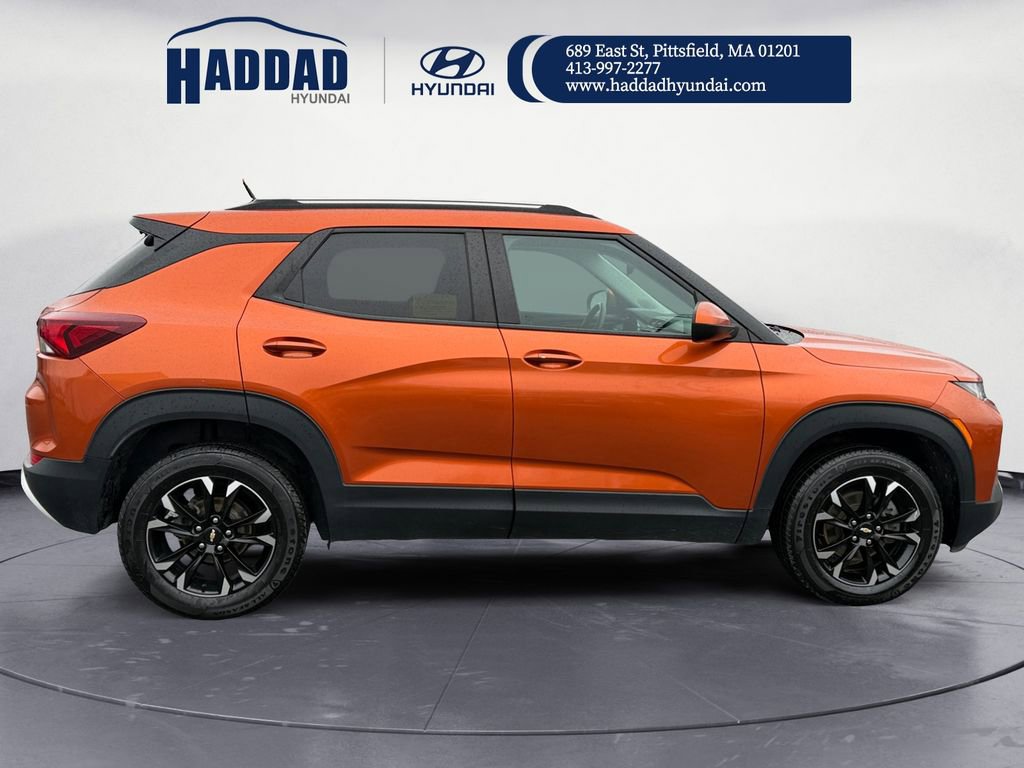 Used 2022 Chevrolet TrailBlazer LT w/ Convenience Package image 6