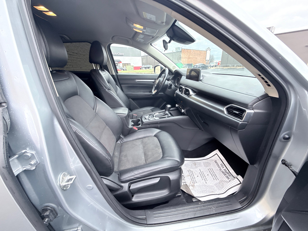 Used 2021 MAZDA CX-5 Touring image 11