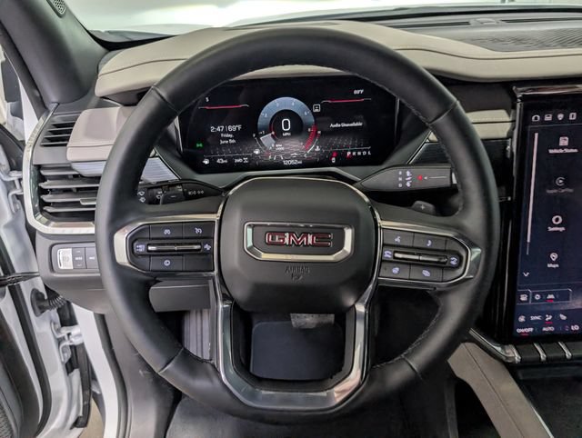 Used 2025 GMC Acadia Elevation AWD/4WD image 18