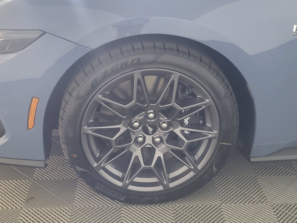 New 2026 Ford Mustang GT Premium w/ GT Performance Package RWD image 9