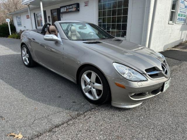 Used 2005 Mercedes-Benz SLK 350 image 8
