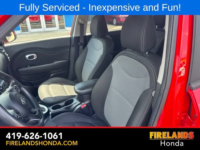 Used 2017 Kia Soul + FWD image 12