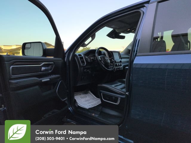 Used 2022 RAM 1500 Laramie AWD/4WD image 9