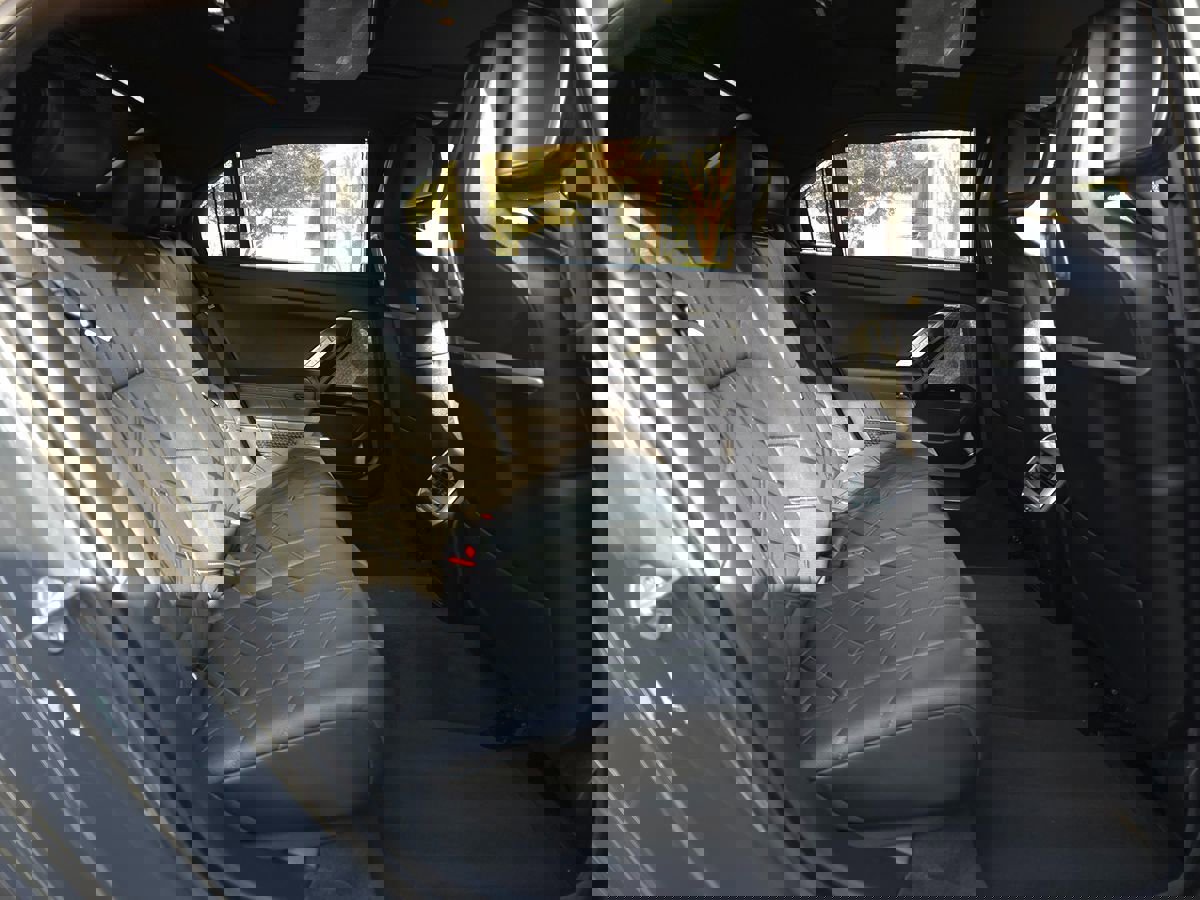 Used 2024 BMW i7 xDrive60 w/ Executive Package image 28