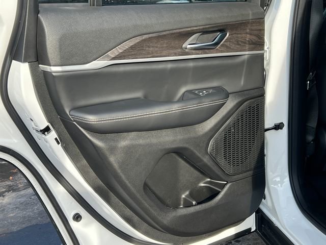 New 2025 Jeep Grand Cherokee Limited w/ Trailer Tow Package image 38