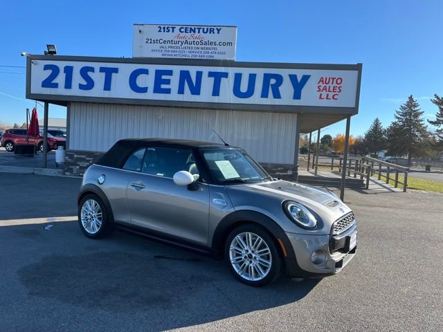 Used 2019 MINI Cooper S w/ Premium Package video 1
