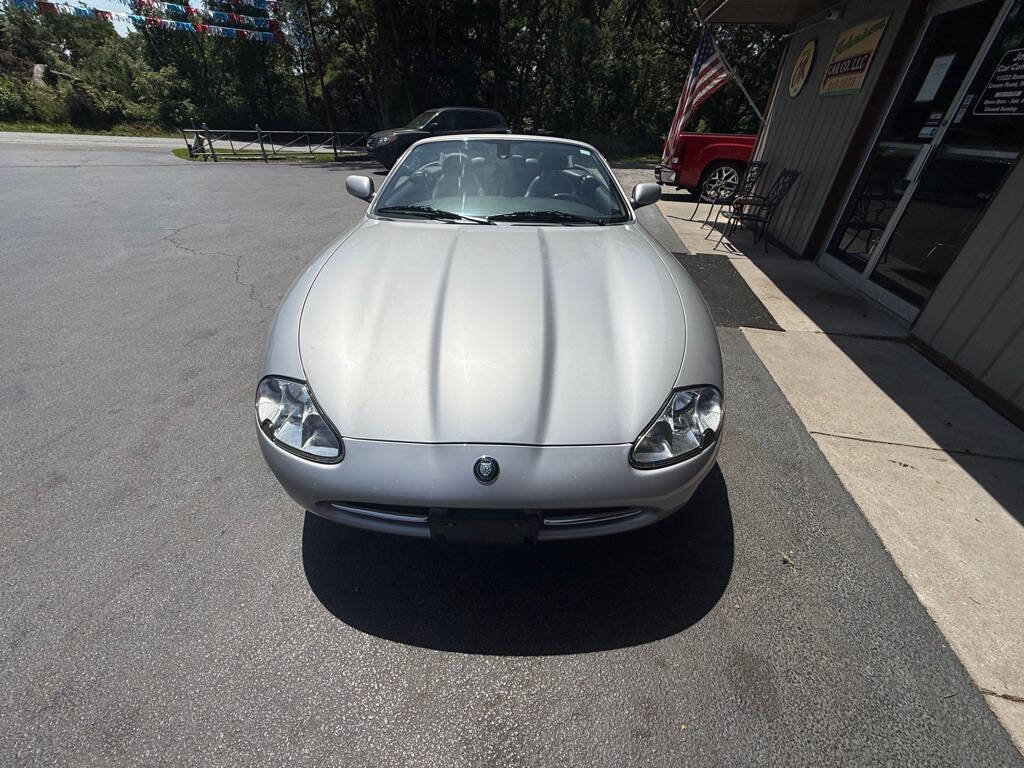 Used 2002 Jaguar XK8 Convertible RWD image 3