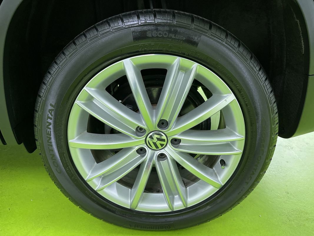 Used 2014 Volkswagen Tiguan SE FWD image 16