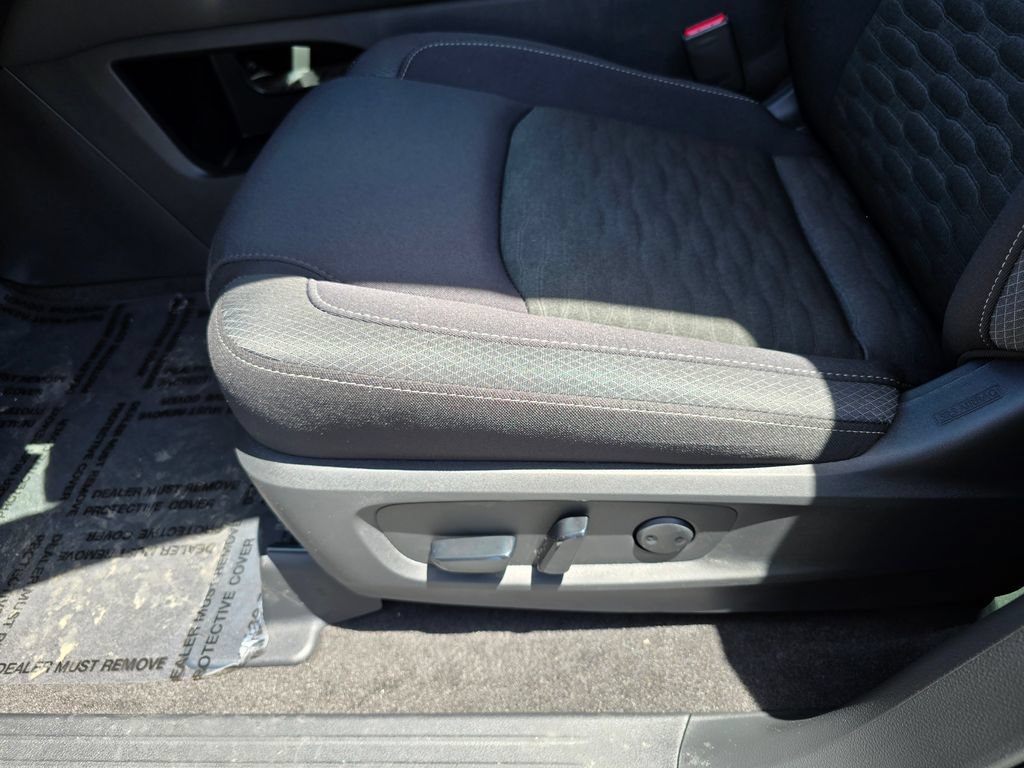 New 2026 Nissan Pathfinder SV w/ Cargo Package AWD/4WD image 21