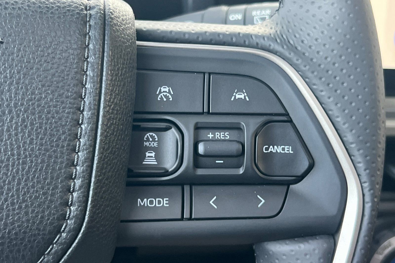 New 2025 Toyota 4Runner TRD Off-Road Premium image 28