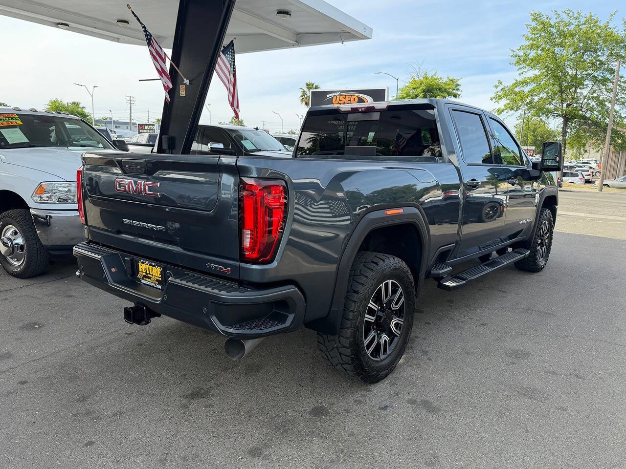 Used 2020 GMC Sierra 3500 AT4 w/ AT4 Premium Package image 61