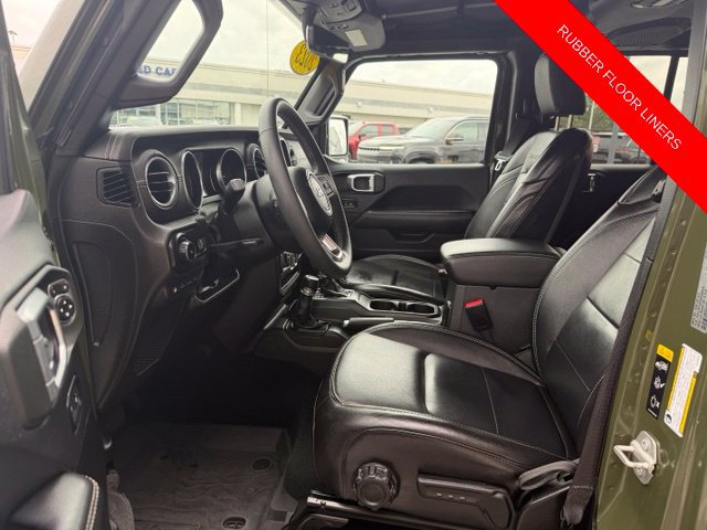 Used 2023 Jeep Wrangler Unlimited Sahara w/ Cold Weather Group AWD/4WD image 7