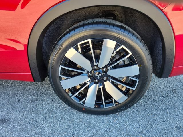 New 2026 Mitsubishi Outlander SEL FWD image 7