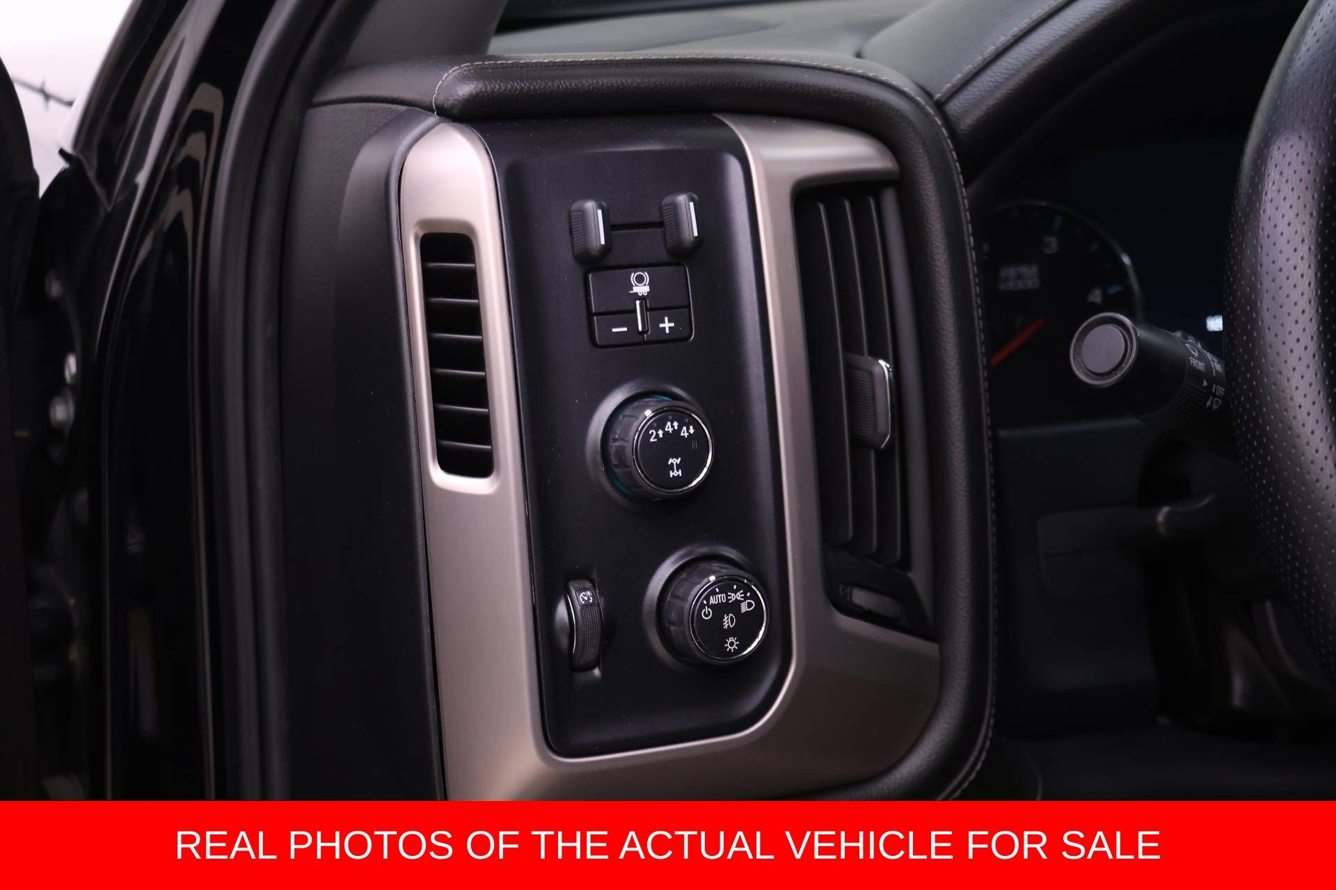 Used 2019 GMC Sierra 2500 Denali w/ Duramax Plus Package image 14