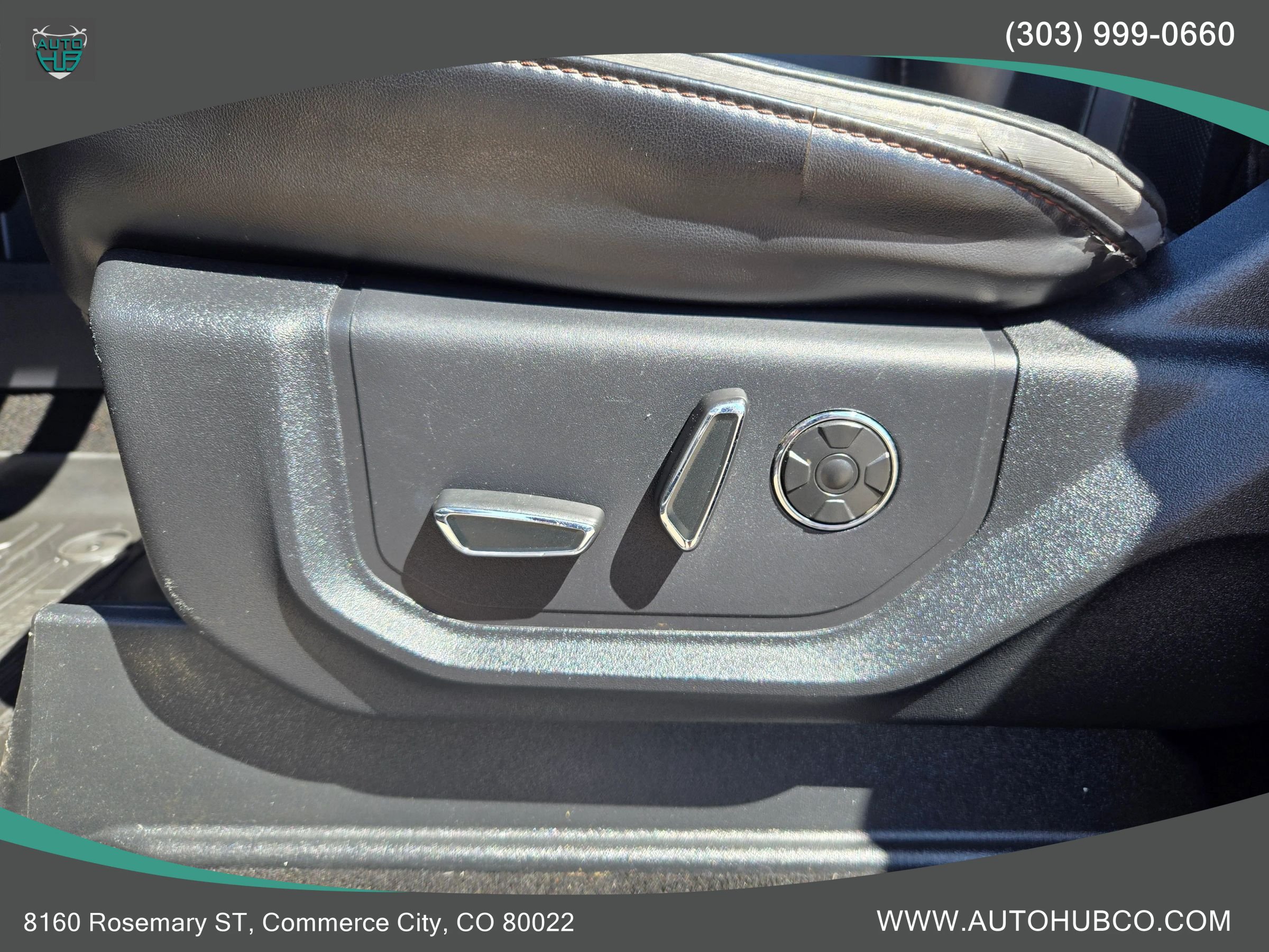 Used 2019 Ford F350 Platinum w/ Platinum Ultimate Package AWD/4WD image 29