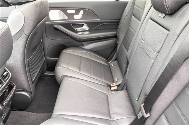 New 2026 Mercedes-Benz GLS 450 4MATIC image 23