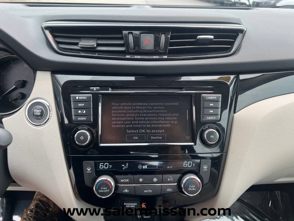Used 2022 Nissan Rogue Sport SL AWD/4WD image 11