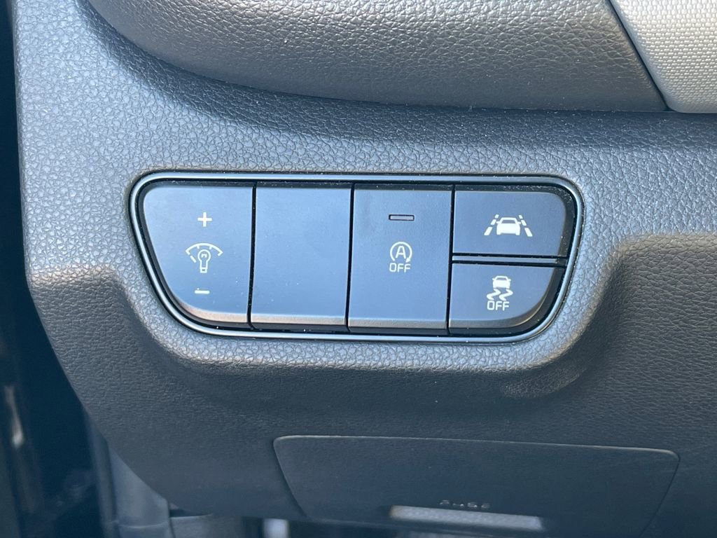 Used 2022 Kia Seltos LX image 33