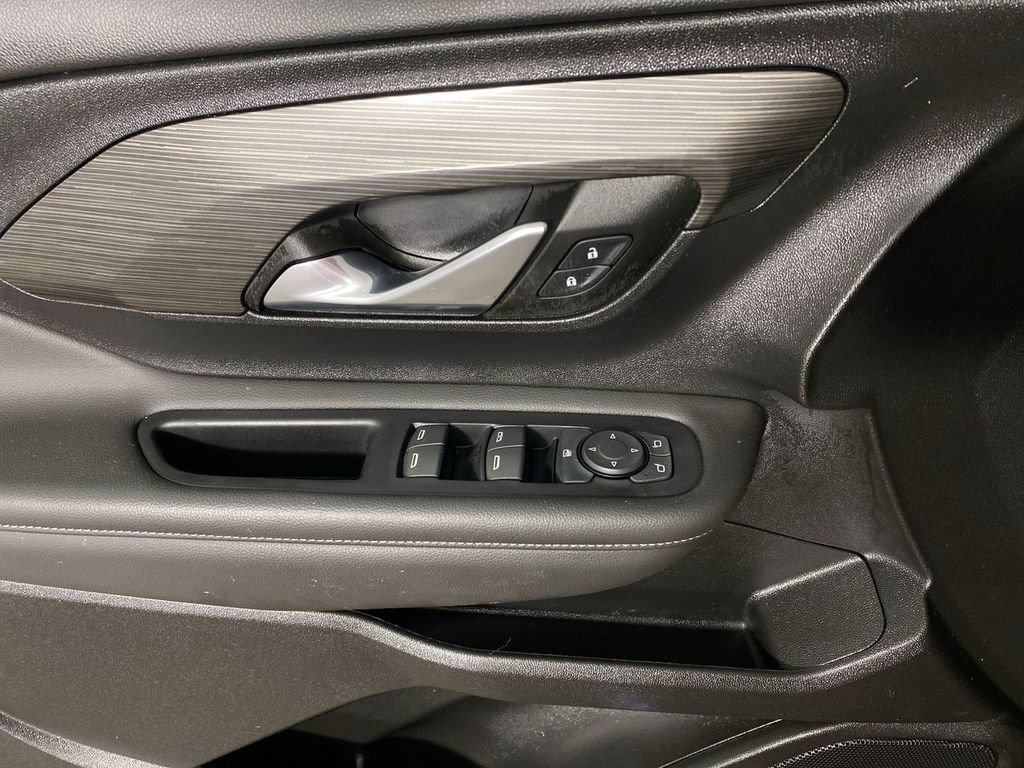 Certified 2023 GMC Terrain SLE w/ Driver Convenience Package FWD image 13