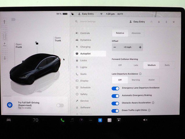 Used 2025 Tesla Model 3 Long Range image 36
