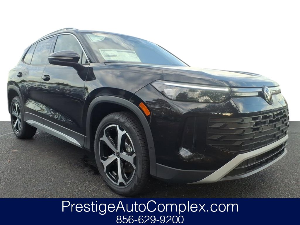 New 2025 Volkswagen Tiguan SE