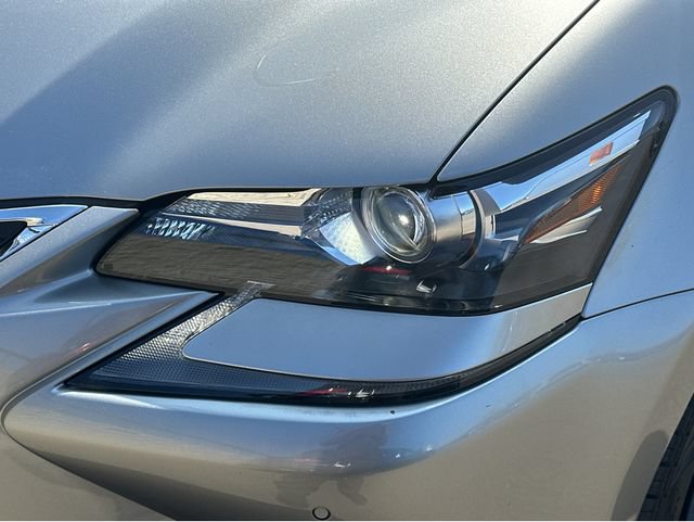 Used 2017 Lexus GS 350 w/ Preferred Accessory Package RWD image 37