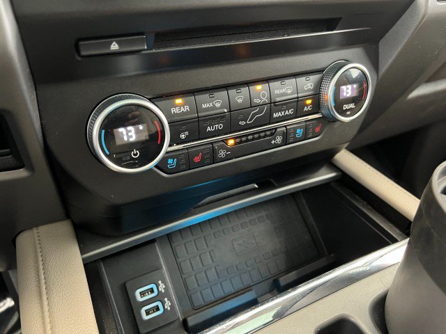Used 2018 Ford Expedition Max XLT w/ Equipment Group 202A AWD/4WD image 21