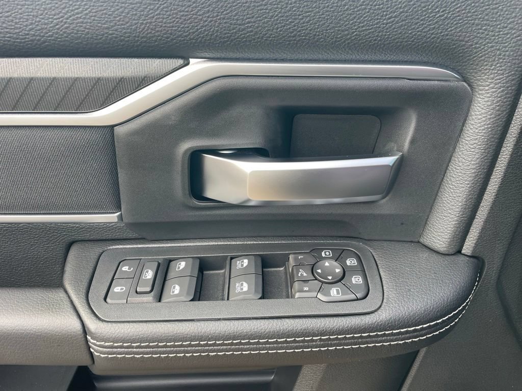 New 2026 RAM 2500 Big Horn AWD/4WD image 27