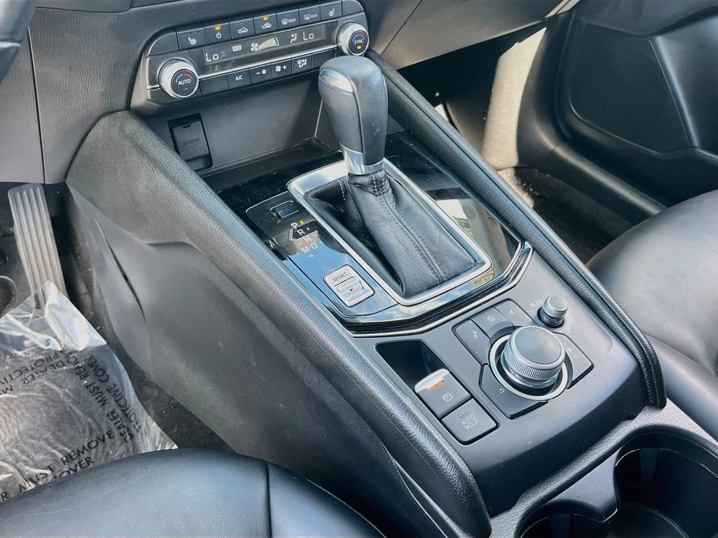 Used 2021 MAZDA CX-5 Touring FWD image 17