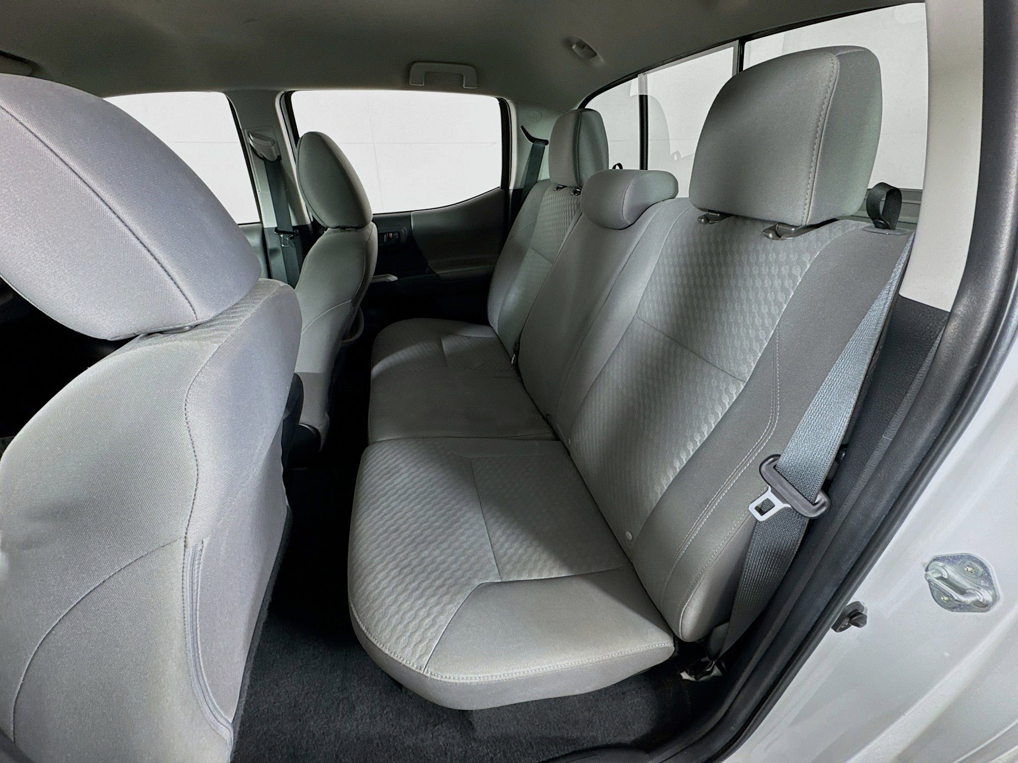 Certified 2022 Toyota Tacoma SR5 w/ Technology Package image 17