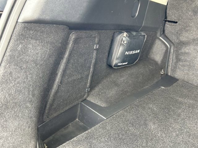 Used 2024 Nissan Rogue S FWD image 12