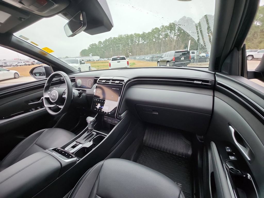 Used 2023 Hyundai Santa Cruz Limited image 34