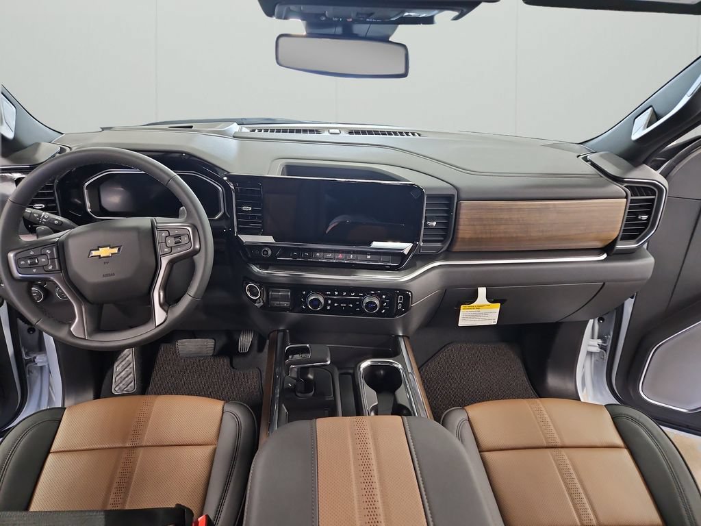 New 2026 Chevrolet Silverado 1500 High Country AWD/4WD image 12