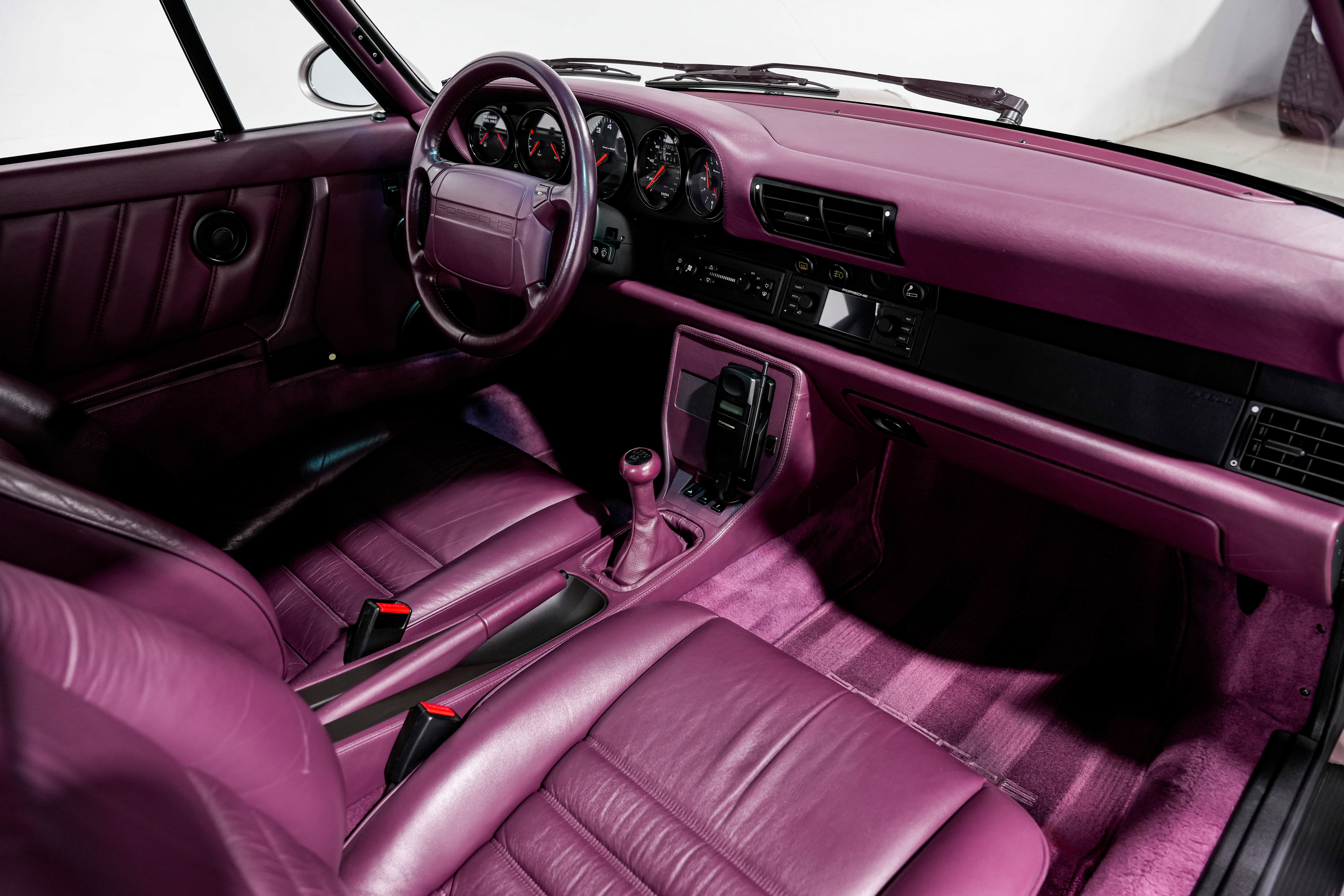 Used 1994 Porsche 911 Turbo RWD image 33