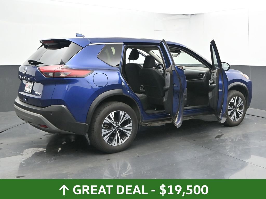 Used 2023 Nissan Rogue SV image 60
