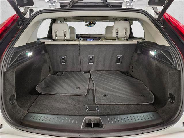 Used 2022 Cadillac XT4 Luxury image 6