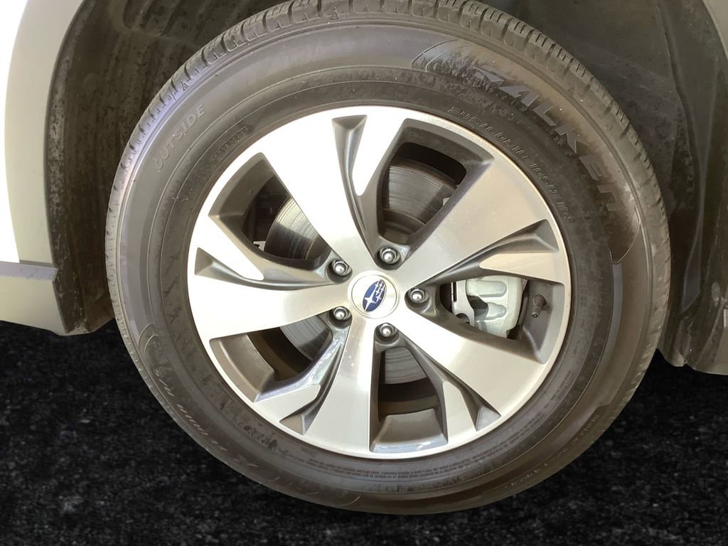 Certified 2025 Subaru Ascent Premium image 26