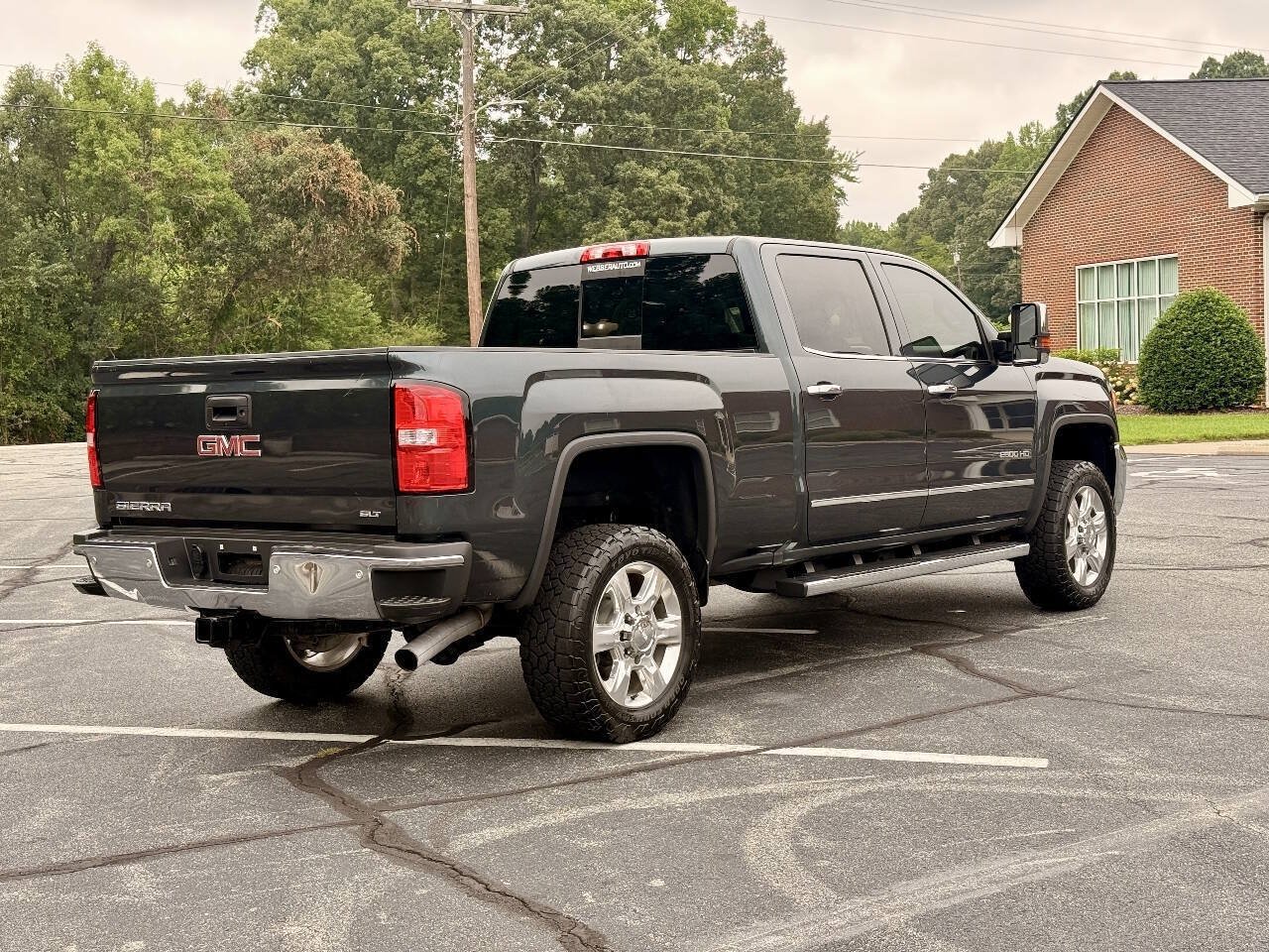 Used 2018 GMC Sierra 2500 SLT AWD/4WD image 4