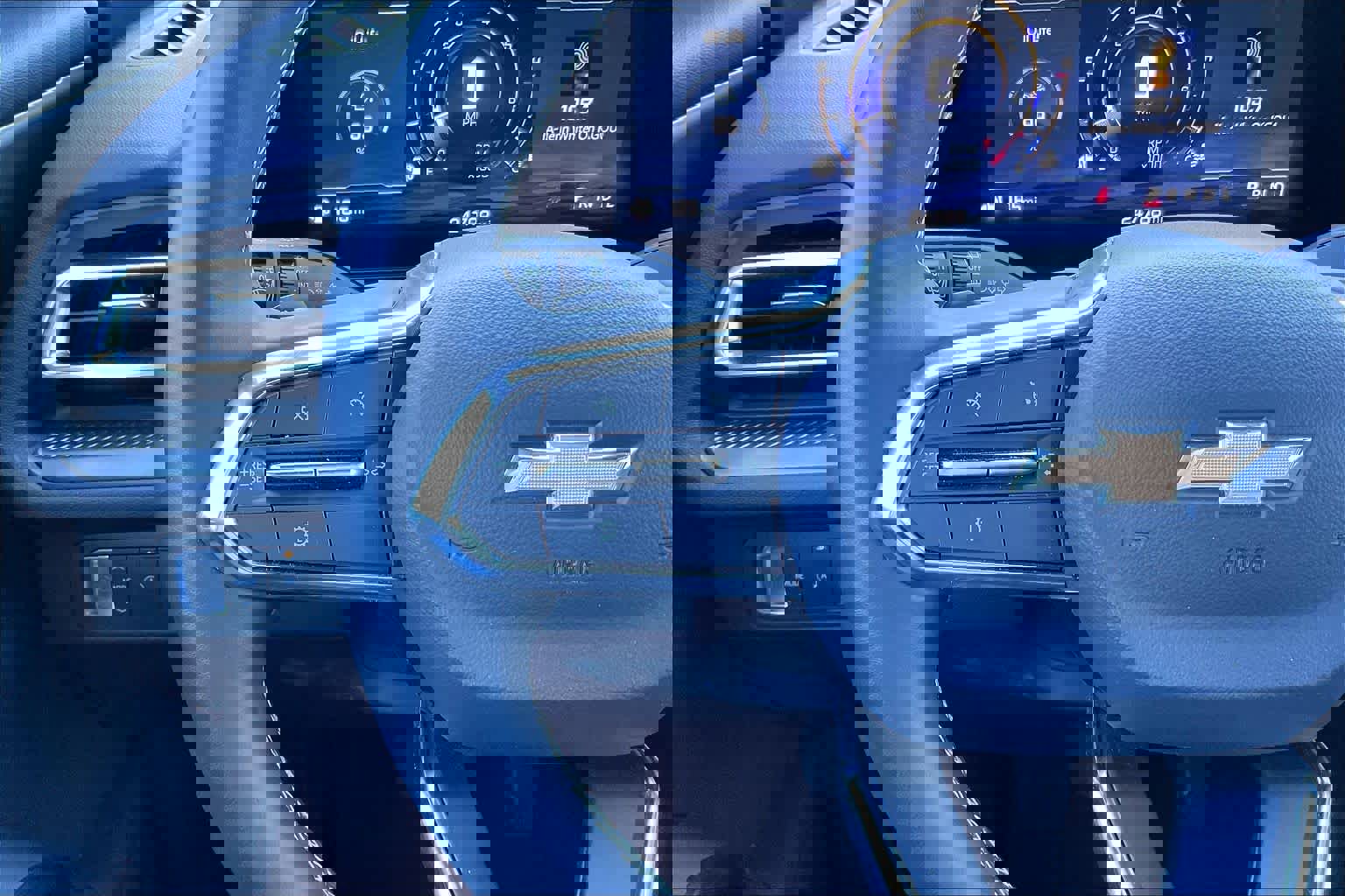 Certified 2025 Chevrolet Traverse LT image 23