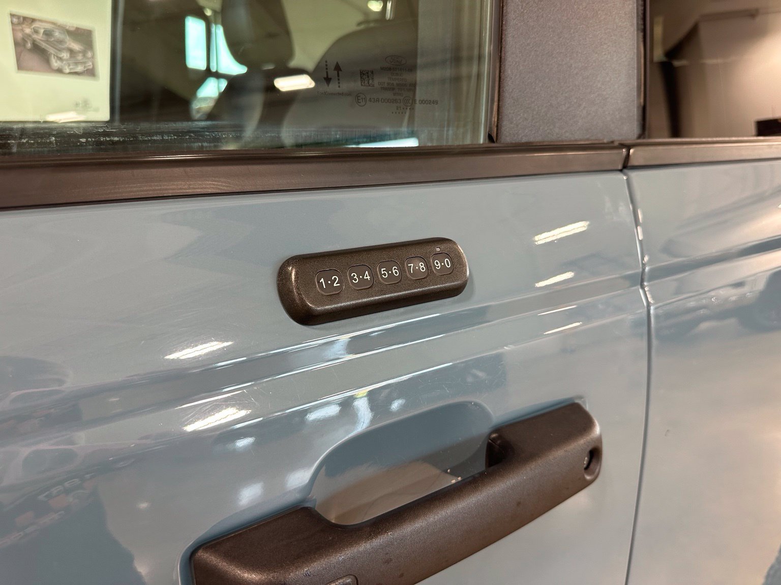 Used 2021 Ford Bronco Badlands AWD/4WD image 10