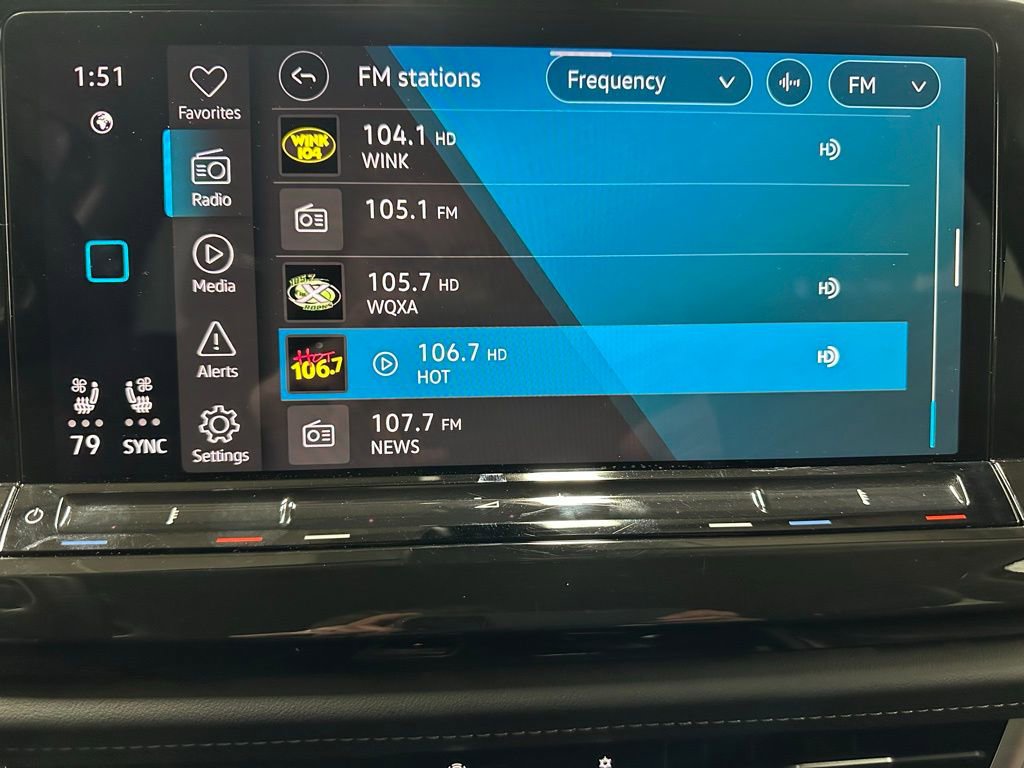 Used 2025 Volkswagen Atlas SE AWD/4WD image 31