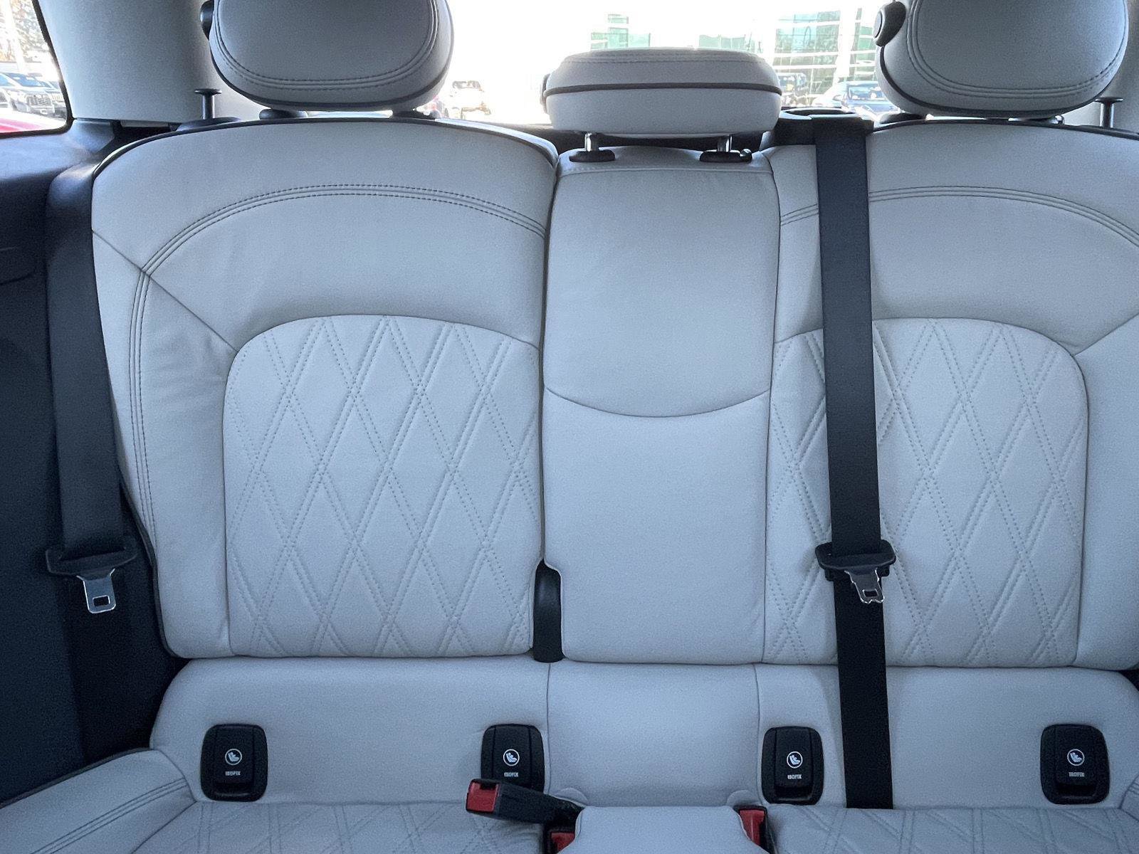 Used 2023 MINI Cooper S image 16